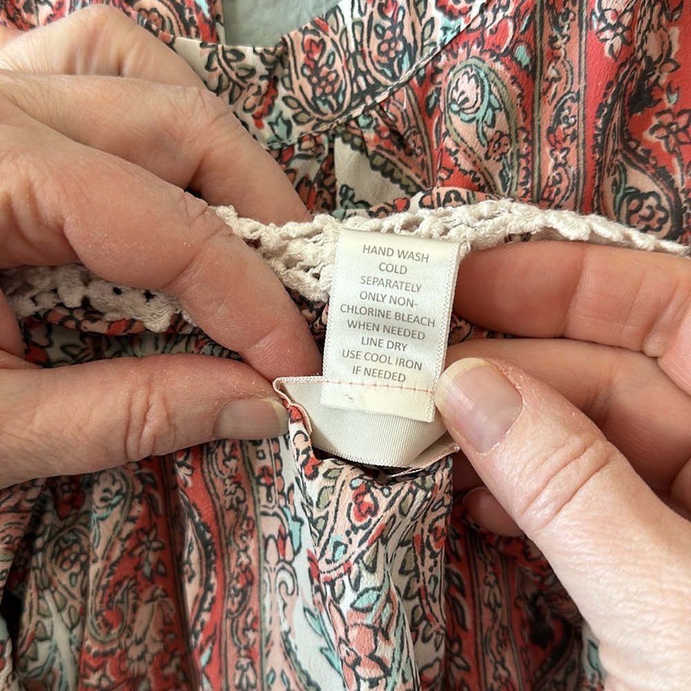 Zoe & Rose summer boho top, Women’s S. Beautiful neck/back detail, lace … - Picture 9 of 9